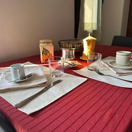 Mati Malpensa Con Navetta 20Eur Lägenhet Lonate Pozzolo Exteriör bild